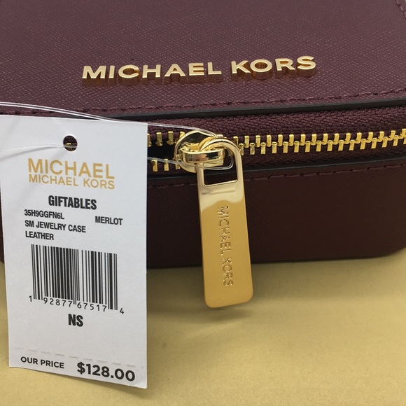 MICHAEL KORS GIFTABLES SM JEWELRY CASE MERLOT - Picture 8 of 8